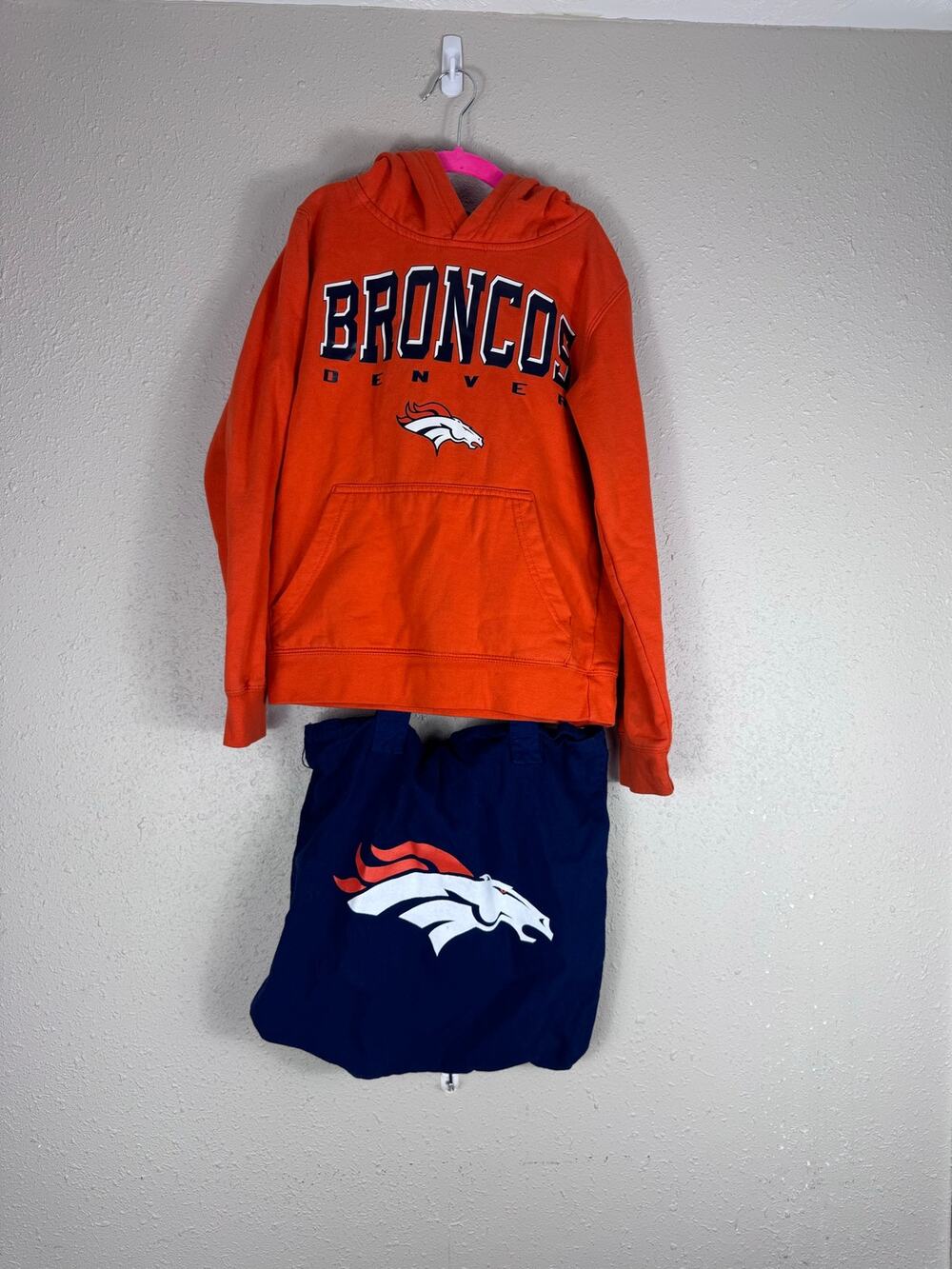 Denver Broncos Kids Size Small Hoodie and Bag Set